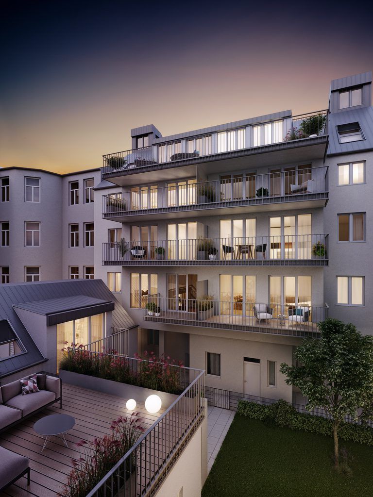 Blick von einer Dachterrasse mit grauem Dielenbelag und Metallgeländer über eine weitläufige städtische Dachlandschaft unter leicht bewölktem blauem Himmel.
